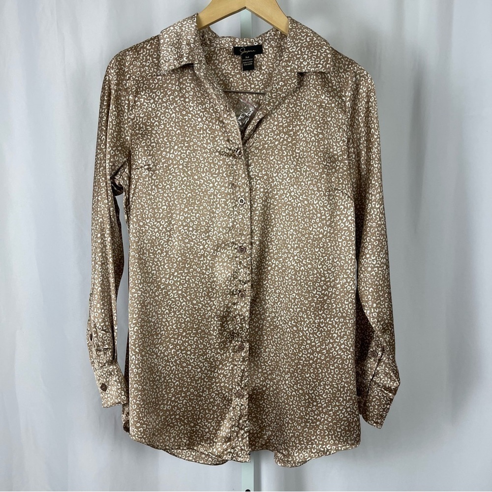 NEW Japna Medium Animal Print Button Down Blouse Top Flowy Office Formal